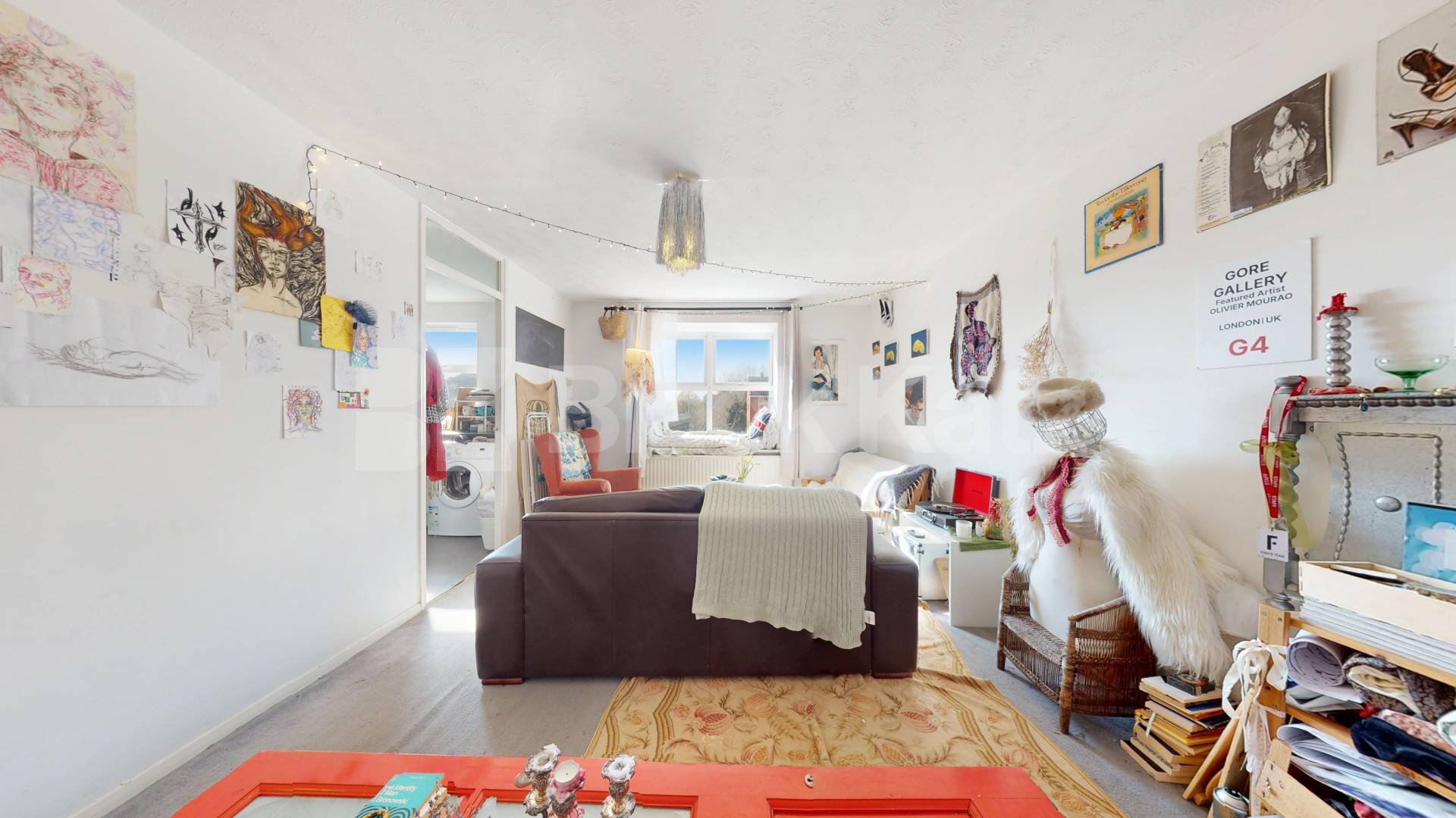 Fantastic two bed located within mins to Camden & Kings Cross Barker Drive, Camden